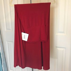 LuLaRoe Maxi skirt 3X *solid red*